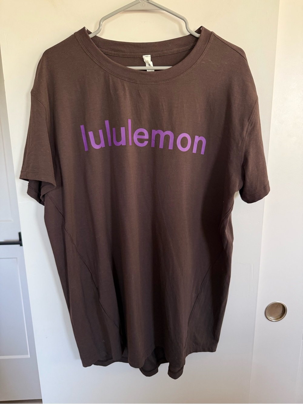 Rare Lululemon Cotton-Blend Logo Training T-
Shirt *Graphic Size 12
